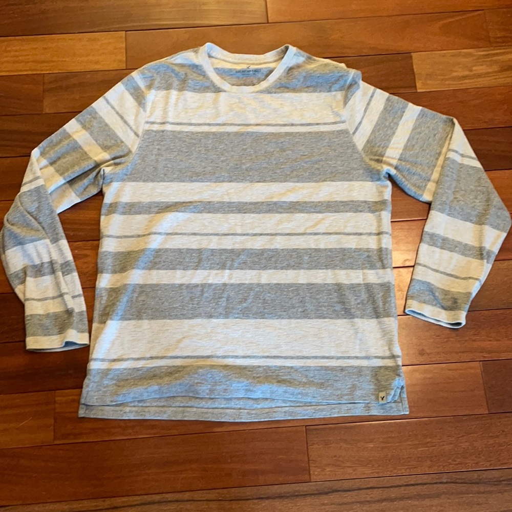 American Eagle XL long sleeve men’s shirt